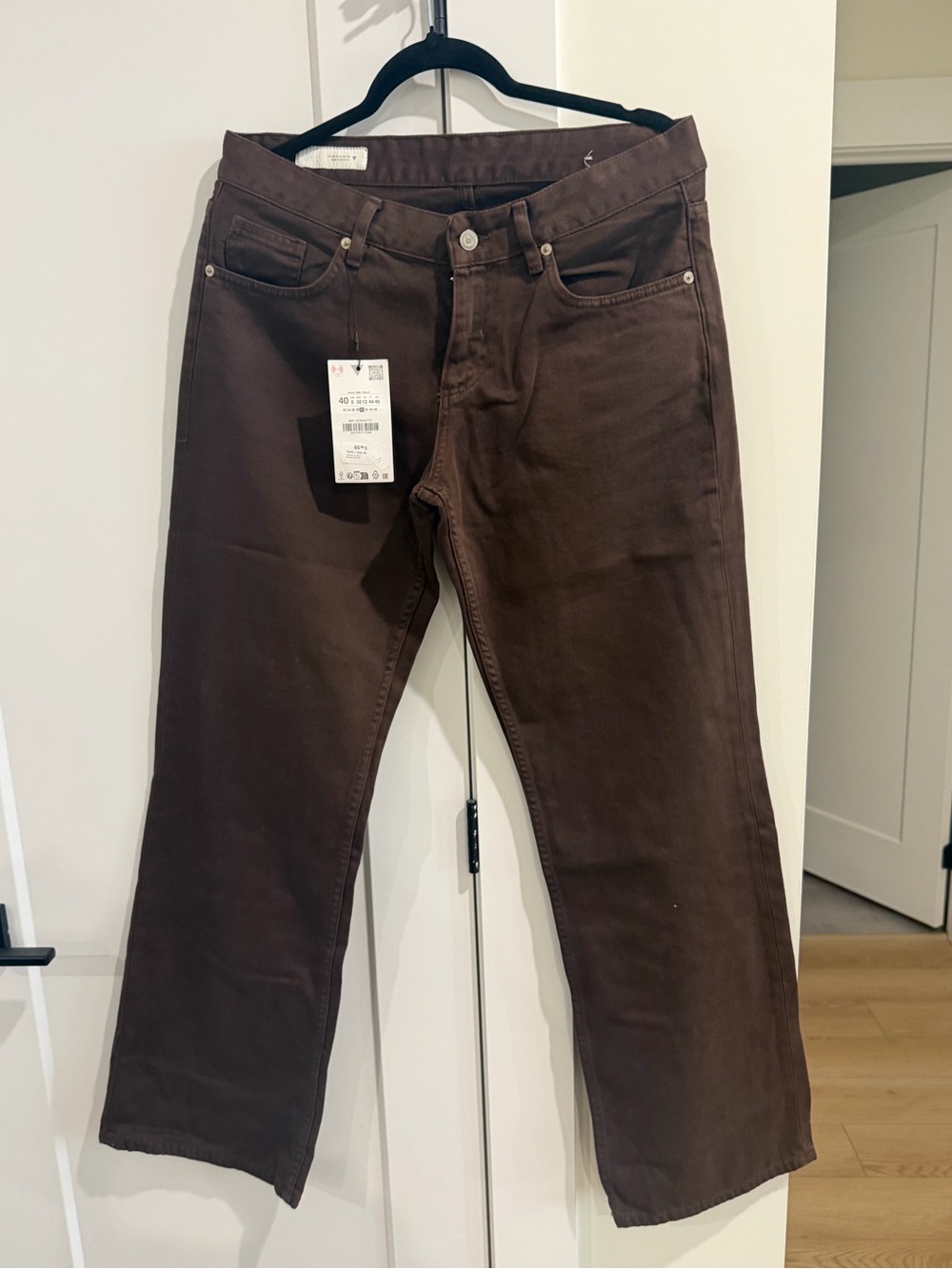 Zara Women’s Brown Straight-Leg Jeans